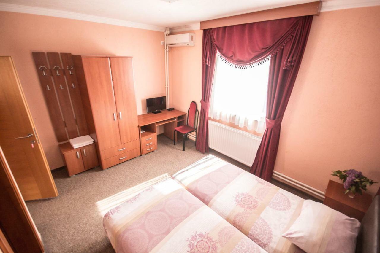 Hotel Drumski Raj Svilajnac Esterno foto